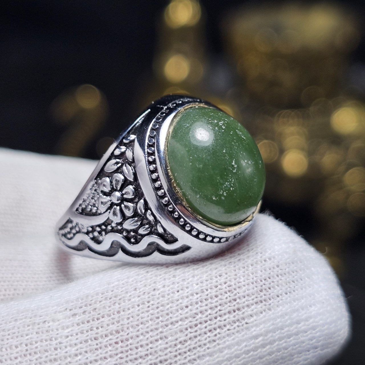 انگشتر نقره روس با سنگ یشم معدنی کد 37025