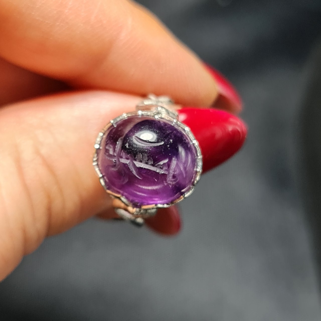 انگشتر نقره  روس با سنگ آمیتیست معدنی  ▫️کد : 37436 