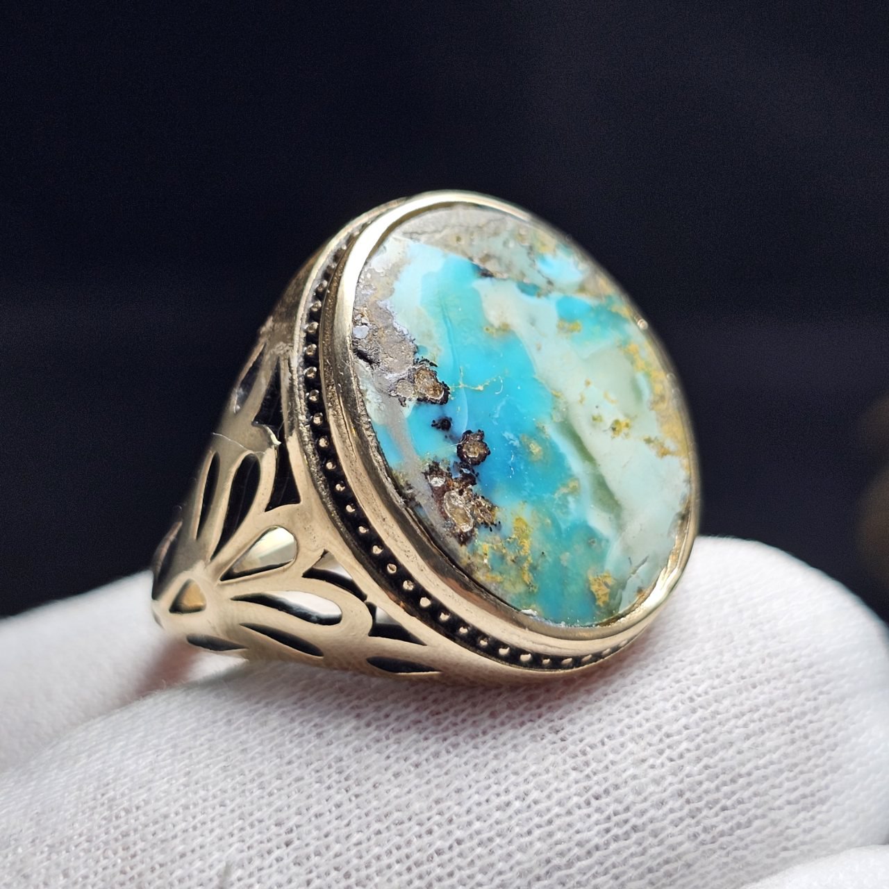 انگشتر طلاروس با سنگ طبیعی فیروزه معدنی نیشابور کد 37839 