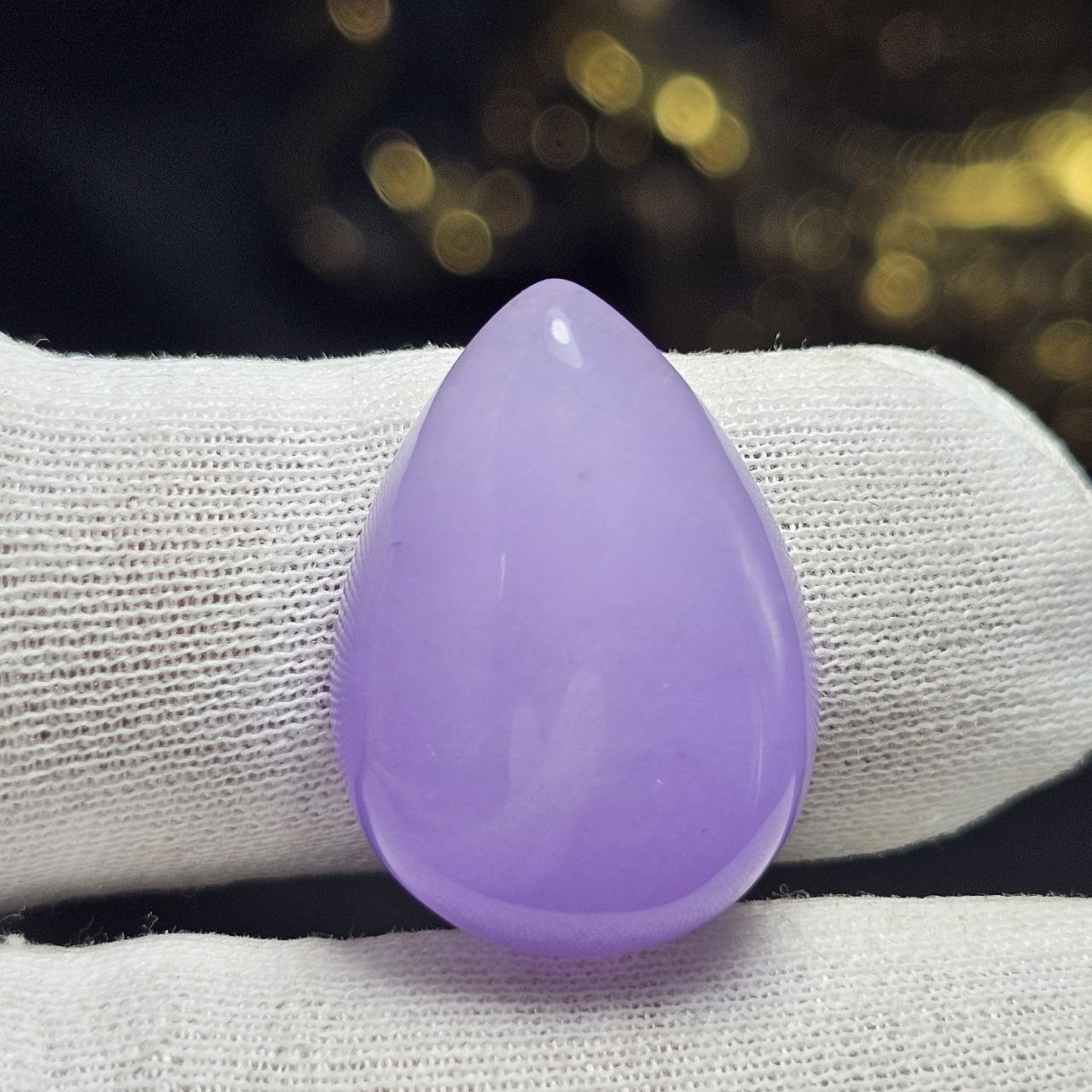 نگین سنگ جید سوسنی معدنی کد  38853