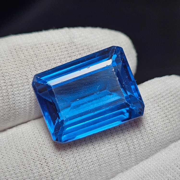 نگین سنگ توپاز روسی شمش (پریدگی ریز دارد) کد 38946