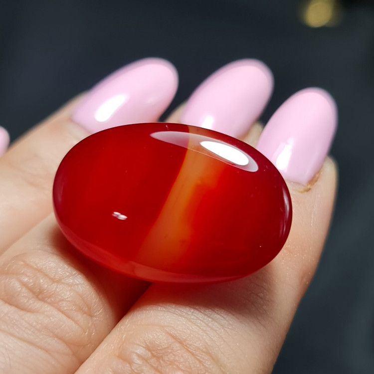 نگین سنگ عقیق سرخ آبنباتی معدنی کد T2271