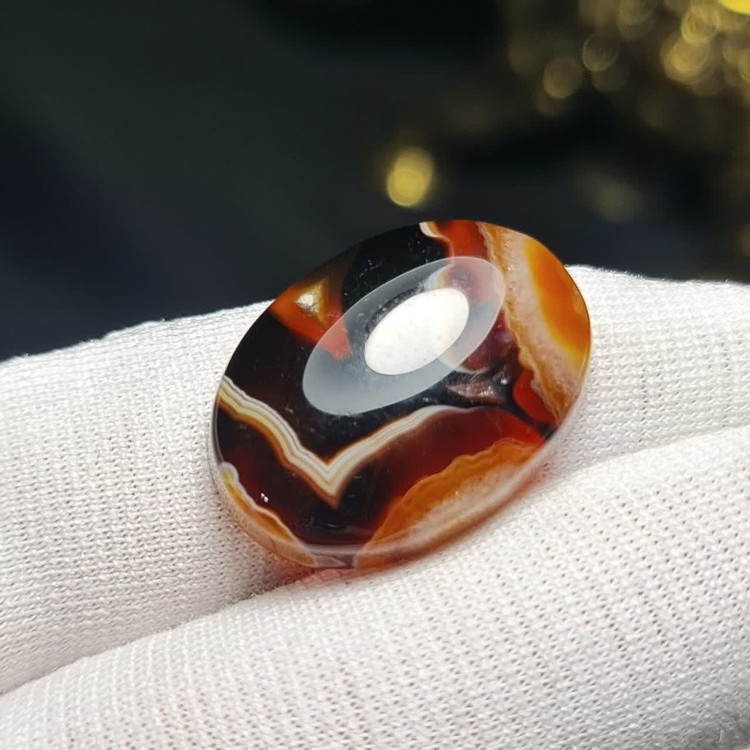 نگین سنگ عقیق سلیمانی معدنی طرح خاص کد T2428