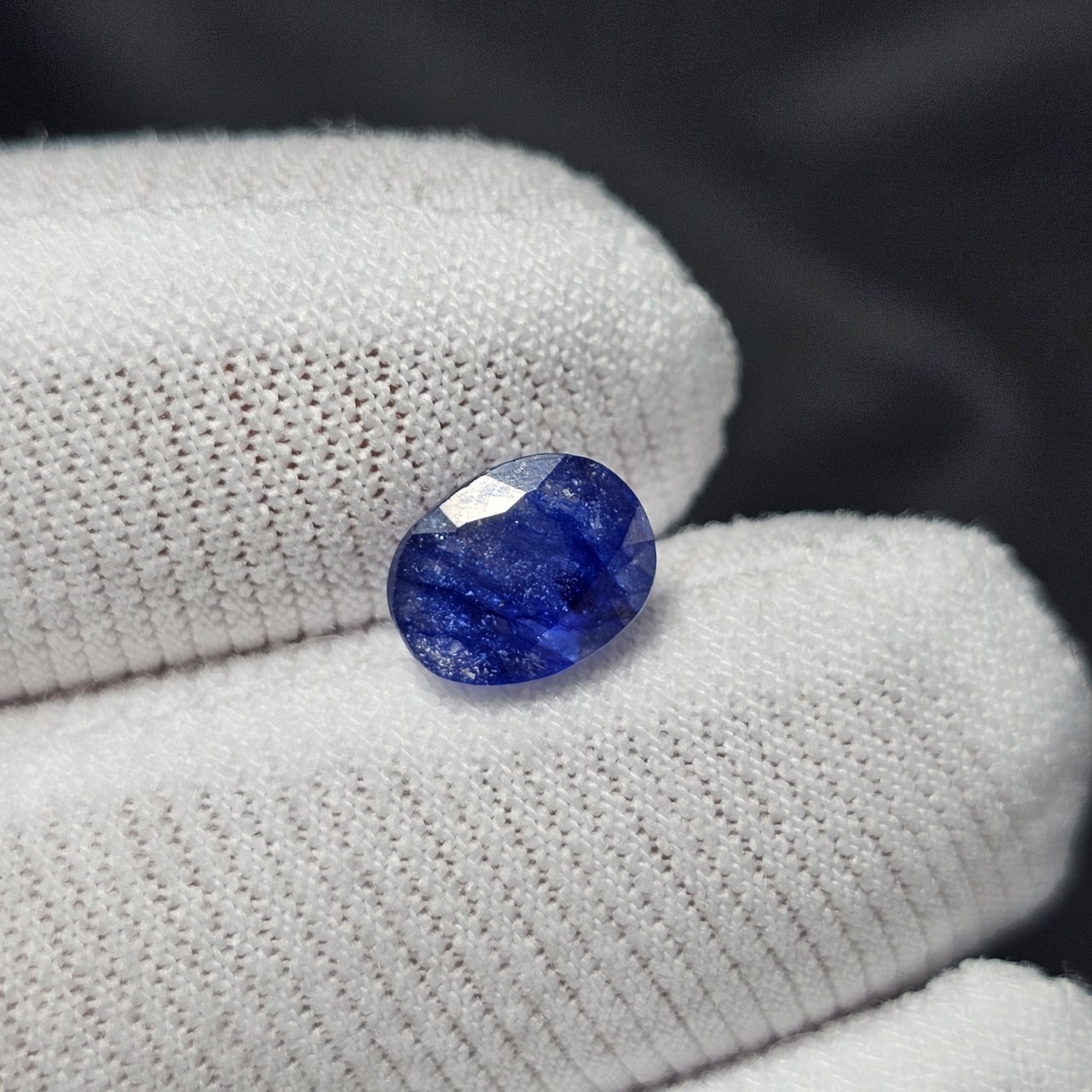 نگین سنگ یاقوت کبود معدنی کد  39989