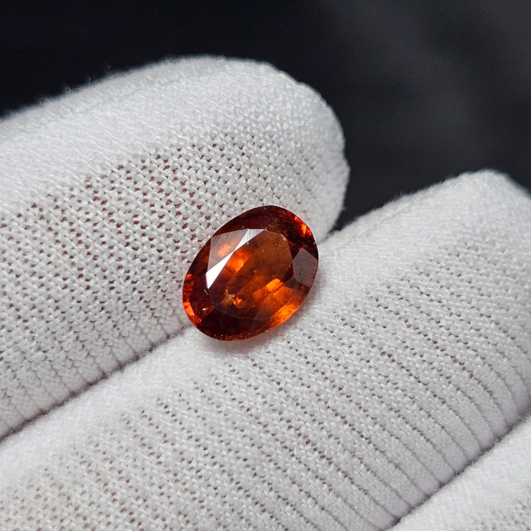 نگین سنگ طبیعی گارنت هسونیت معدنی کد 39996